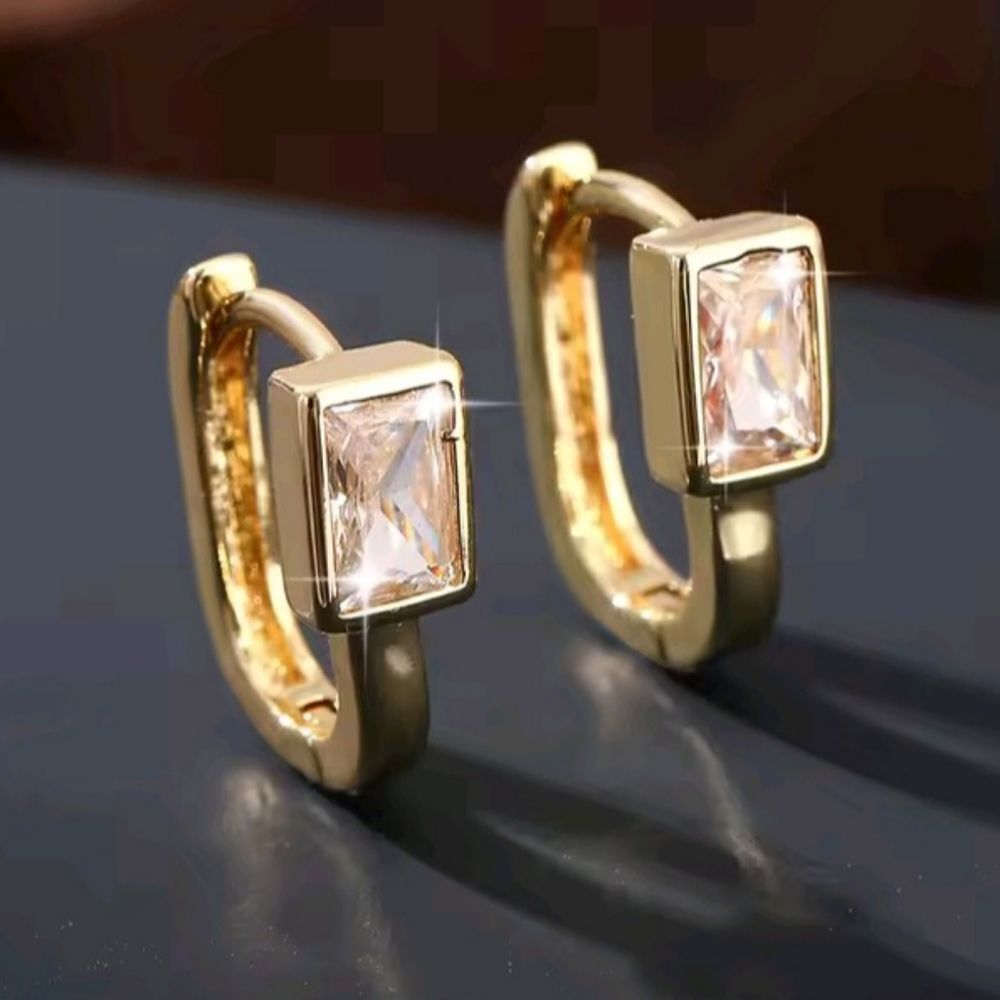 Women's Golden 925 Simulated diamond earrings